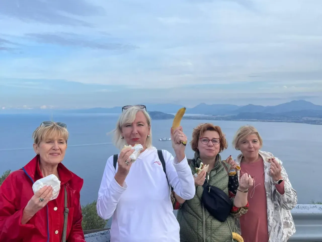 momenti insieme durante un retraet di sole donne a palermo
